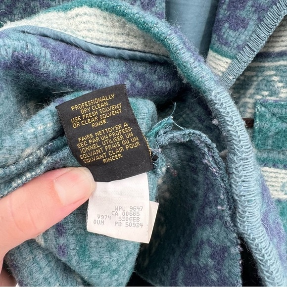 Eddie Bauer Vintage Blanket Wool Barn Toggle Shawl Collar Coat Size MP - Picture 14 of 14